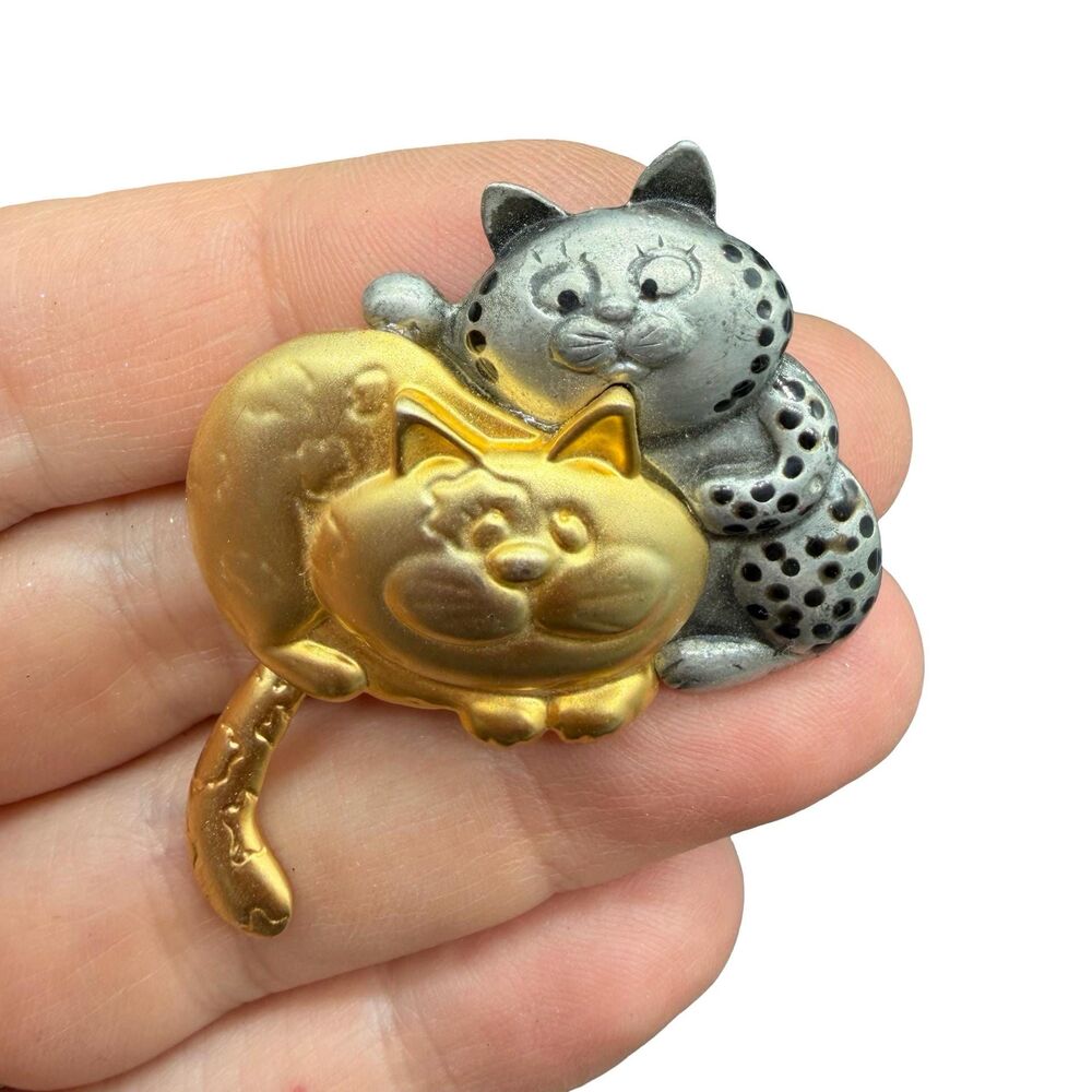 Vintage Cute Cat Brooch Cats Pin Whimsical Cats Brooch